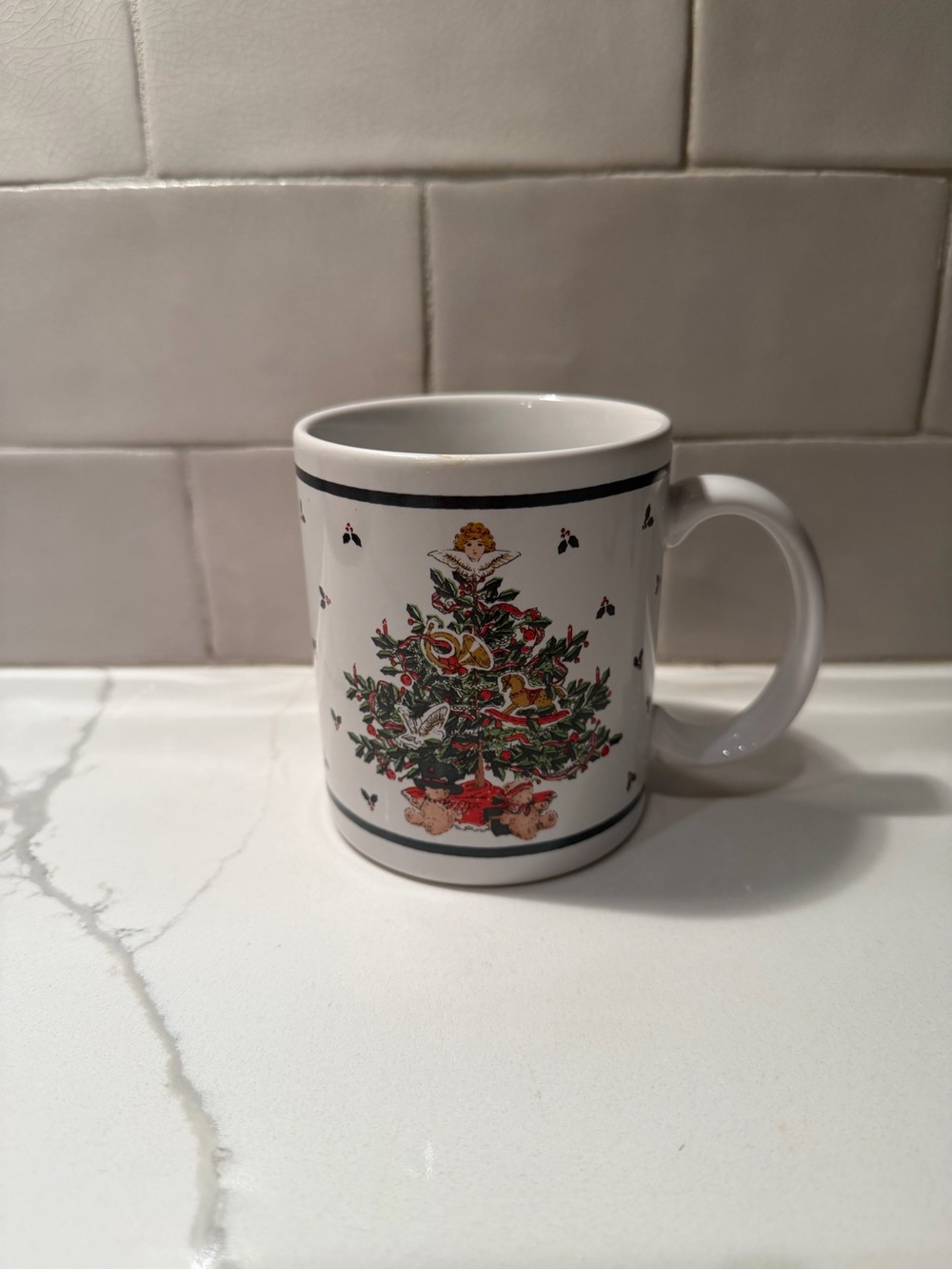 Festive Ceramic Mug with Holiday Tree Design - White with Green & Red